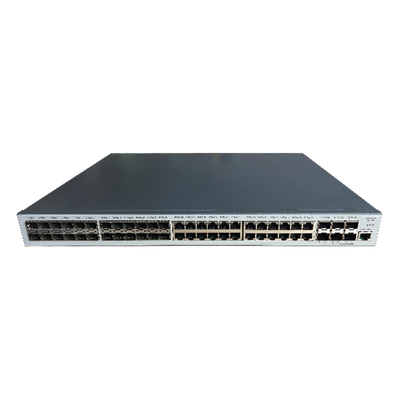 Switch Gigabit / Administrable Capa 3 / 24 puertos 10/100/1000 Mbps + 24 puertos SFP / 6 puertos SFP+ 10 G de Uplink.