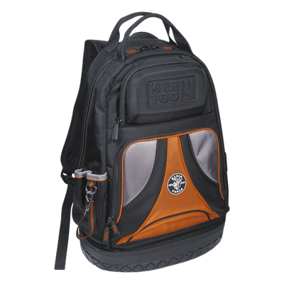 Mochila para herramientas Tradesman Pro™ de 36,8 cm en color negro con 39 bolsillos (No incluye herramientas).