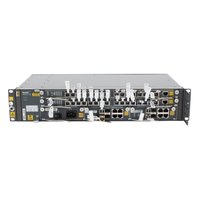 OLT Carrier Class Modular GPON, 2 Ranuras, Incluye 2 Tarjetas de Servicio de 16 puertos GPON, (32 Modulos GPON C+ Incluidos) 1 Fuente de CA, 2 UR, Incluye Instalación de software UNM2000, (Interope