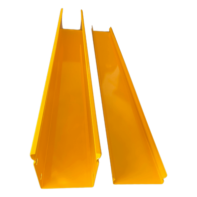 Tramo Recto de Aluminio para Fibra Óptica / 4\" x 4\" / 1.52 m (4.99 ft) / Pintura Epóxica / Con Tapa y Accesorios