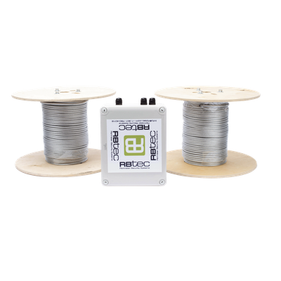 Kit IRONCLAD de Cable Sensor Perimetral Blindado / 150 m (492 ft) / 2 Zonas Independientes / Deteccion por Vibracion / Sin Falsas Alarmas / Tarjeta LPU400 / Calibracion por Software