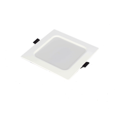 Spot Cuadrado Empotrable / 12 x 12 cm / Luz Fría / 110 V / 6 W / 420 lúmenes / 25000 hrs / Ángulo de apertura 120° / IP20