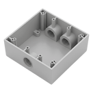 Caja Condulet Cuadrada / 3 Bocas 3/4\" (19.05 mm) / Aluminio Diecast / Intemperie / Volumen 483.8 cm³