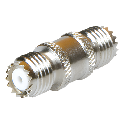 Adaptador Barril en Línea, de Conector Mini-UHF Hembra a Mini-UHF Hembra, Níquel/ Oro/ Teflón.