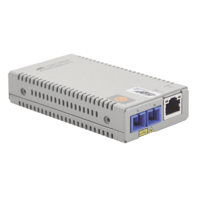 Convertidor de medios Gigabit Ethernet a fibra óptica, conector SC, monomodo (SMF), versión TAA (Trade Agreement Act), 10 Km