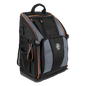 Mochila Profesional para Herramientas / 27 Bolsillos / Acceso Rápido y Estación de Trabajo / Base Moldeada Ancha / Interior Naranja / USB-C / Soporte para Lámpara