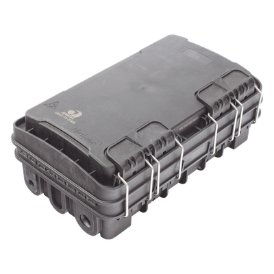 Caja de Distribución de Fibra Óptica para 24 Empalmes, con 8 acopladores SC/APC simplex, Exterior IP65, Color Negro