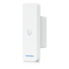 Lector de Acceso NFC / Hub Integrado / PoE+ / IP55 / 13.56 MHz / -30 a 40°C / 4.9 x 1.8 x 4.5'