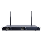 Receptor Inalámbrico Dual Canal / U-Band Digital / 4 Bandas 470-830 MHz / Modulación pi/4-DQPSK / Pantalla TFT-LCD 2.2\" / Anti-Interferencia ID Code Pilot / Salidas Balanceadas y Desbalanceadas /