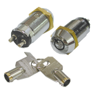 Interruptor de Llave Tubular / Diseño \"See-Saw'\"Anti retorcimiento / Carcasa de Aleación de Zinc Cromado / Contactos Plateados con Tratamiento Anti-Sulfuración / Base de Bachelita / Terminales Re