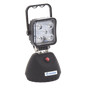 Luz de Trabajo Recargable / 650 Lúmenes / 5 LED 3W / IP67 / Montaje Magnético / 3-4 Horas Autonomía