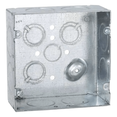 Caja Cuadrada 4 11/16 x 4 11/16\"/ Profundidad 2- 1/8\"/ Cuenta con 1 Entrada de 1/2\", 8 de 1\" y  3 TKO  (1/2\"-3/4\").