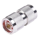 Adaptador Coaxial / Barril N Macho a N Macho / Montaje en Línea / Cuerpo Bronce Plateado / Contacto Oro 24K / Aislante Teflón PTFE
