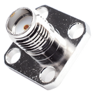 Conector SMA Hembra / Montaje Panel Cuadrado 12.7 mm (0.5 in) / 4 Perforaciones 8.64 mm (0.34 in) / Soldable / Níquel-Oro-PTFE
