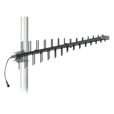 Antena LPDA de Alta Ganancia/ ESPECIAL PARA AMPLIFICADORES DE UNA A CINCO BANDAS DE FRECUENCIA/ 698-2700 MHz/ 12.15 dBi de Ganancia.
