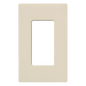 Placa de Pared / 1 Gang / Screwless / Apertura Designer / Acabado Brillante Almendra Claro / Perfil 7.6 mm